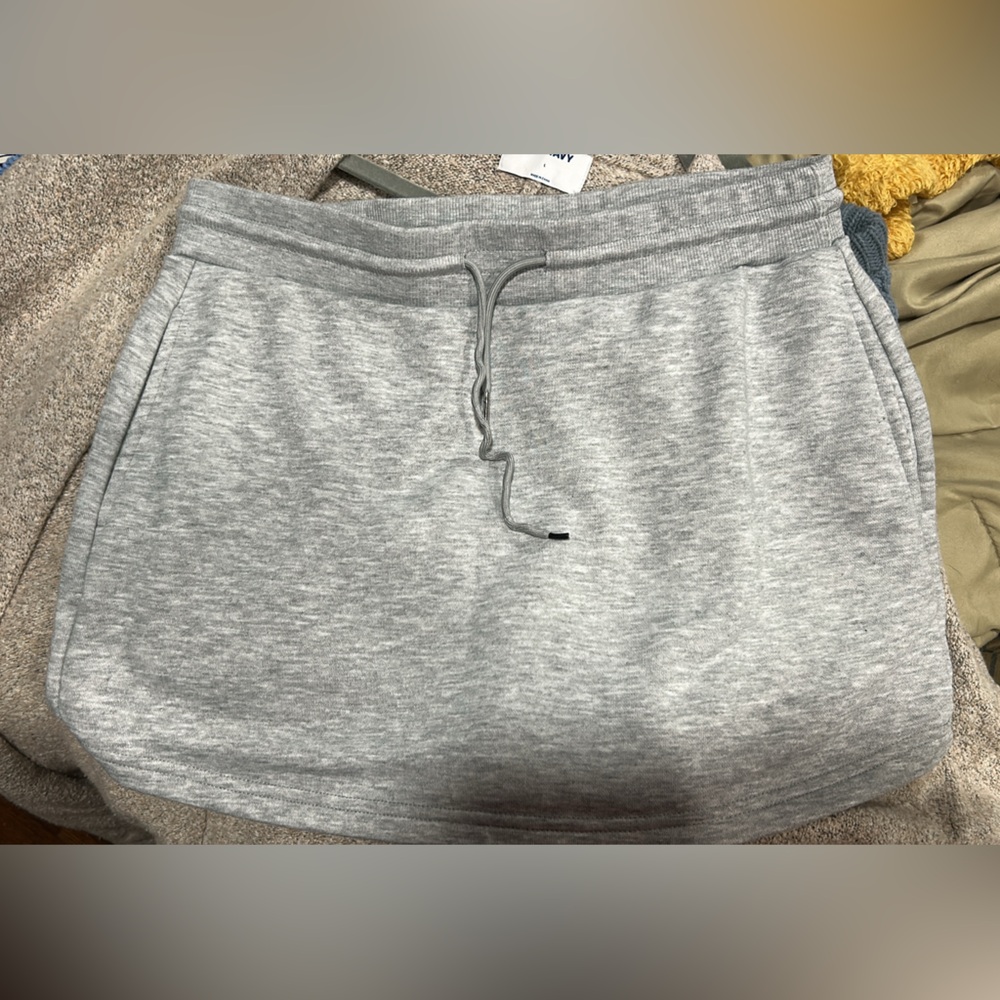 Gray Drawstring Sweatskirt